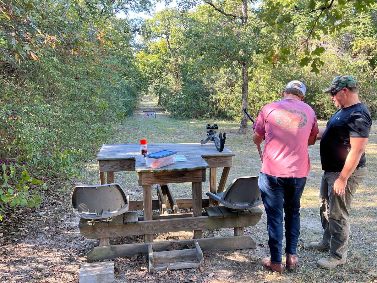 100 Yard Gun/Pistol Range